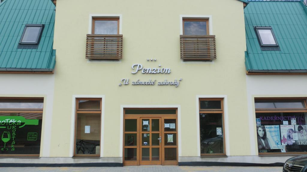 Penzion U Zámecké Zahrady Lipník nad Bečou Exterior foto