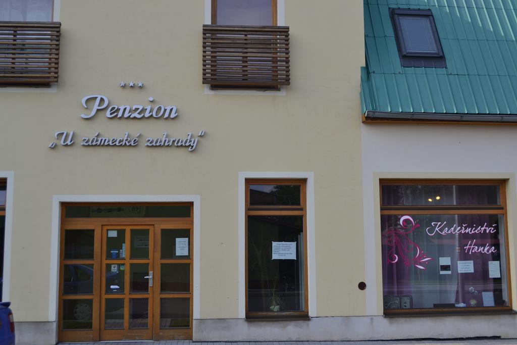Penzion U Zámecké Zahrady Lipník nad Bečou Exterior foto